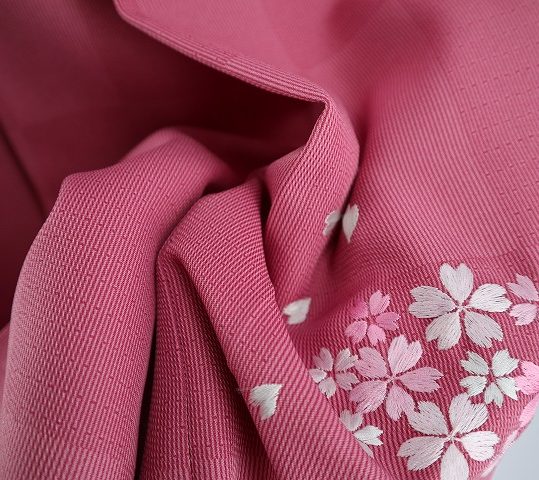 卒業式袴単品レンタル[総柄・刺繍]ピンクの市松模様に小桜刺繍[身長151-155cm]No.521